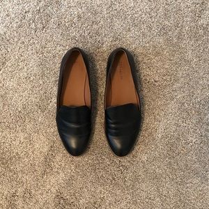 WORN ONCE: Women’s shoes